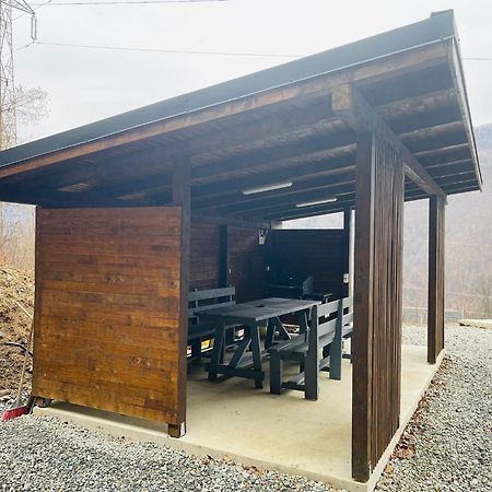 Wild Cabin Malaia Exterior foto