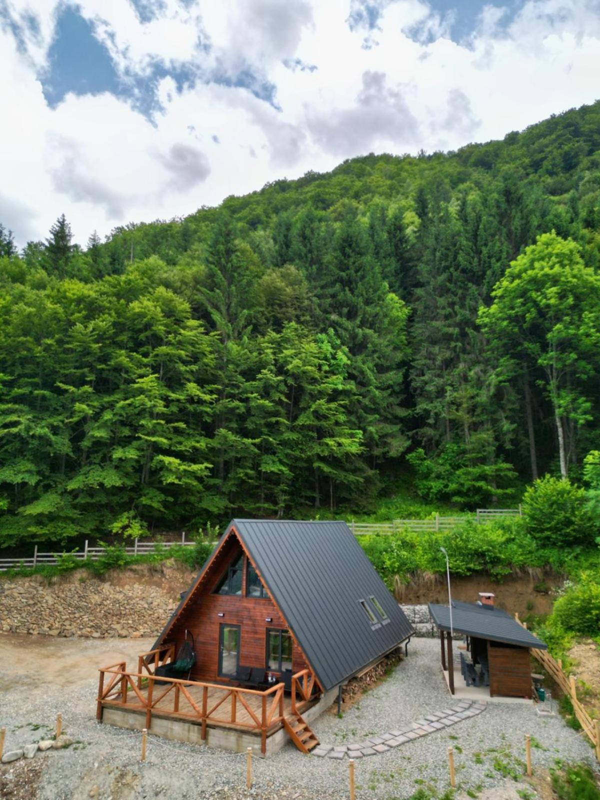 Wild Cabin Malaia Exterior foto